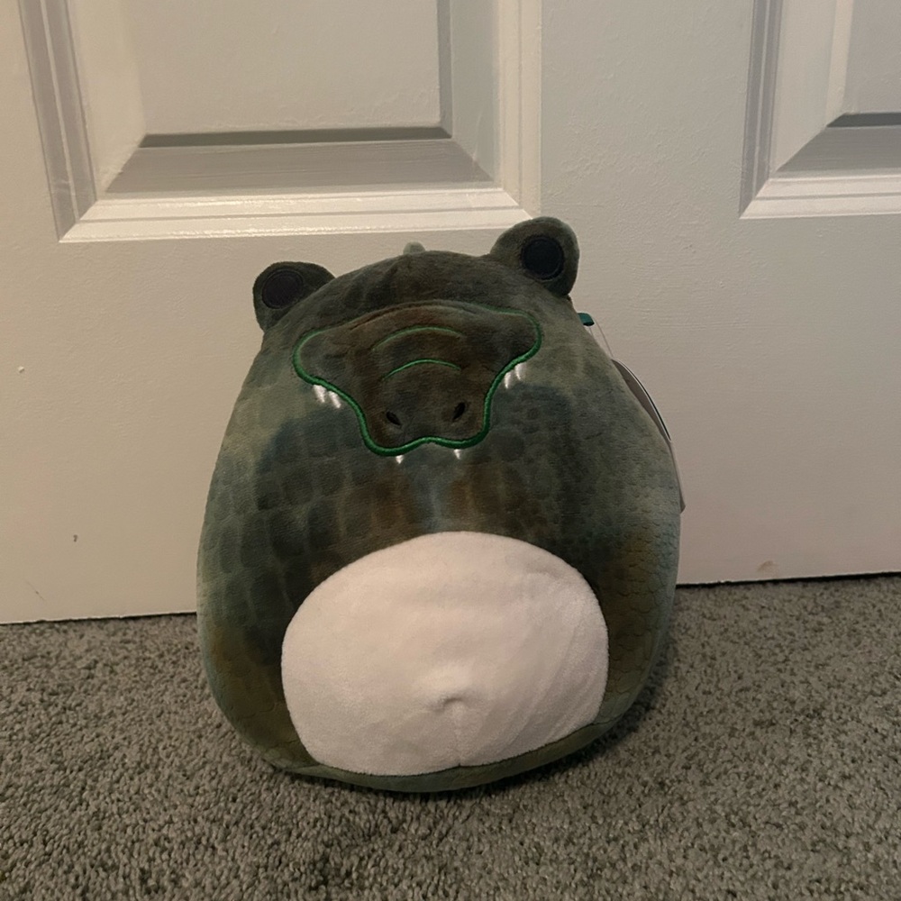 Alligator Squishmallow!
